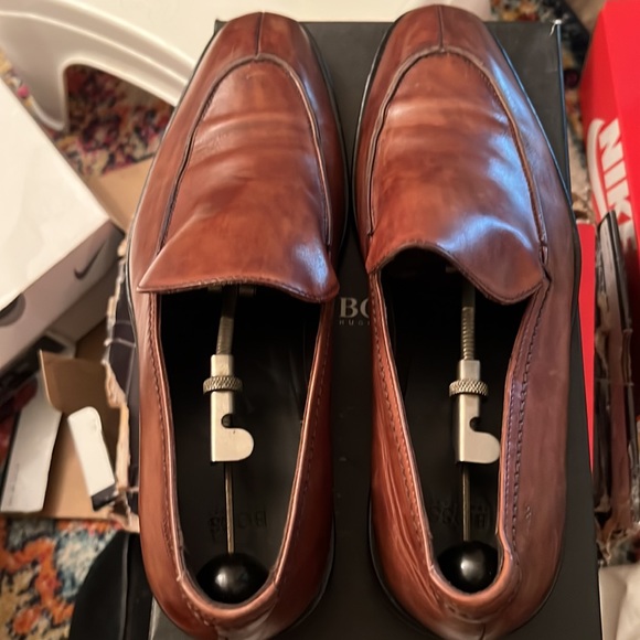 Hugo Boss Dress Shoes - Picture 4 of 9